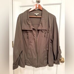 Cargo jacket with button collar, rolled sleeves brass hardware Army Navy inspo